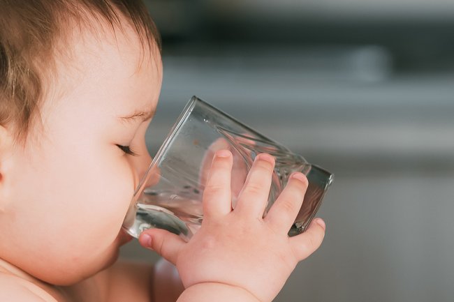 Drinking water plays a significant role in supporting weight loss and maintaining overall health